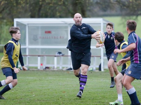 England rugby legend Lawrence Dallaglio inspires pupils at Haileybury